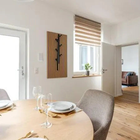 Loreley Am Rhein, Moderne & Vollausgestatte 40qm, Kueche, Netflix, Wm * Koblencja